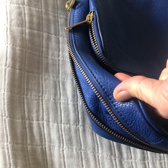 FOSSIL cowhide crossbody bag - Picture 4 of 11